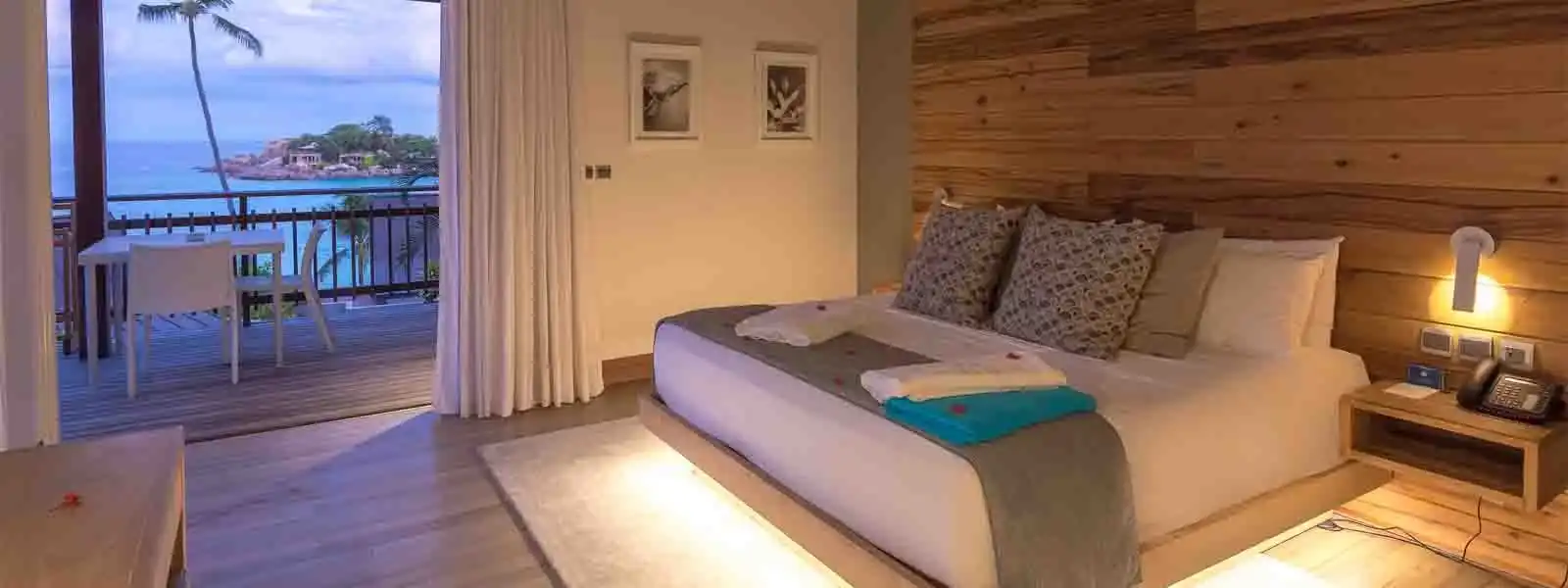 Carana Beach Hotel-1